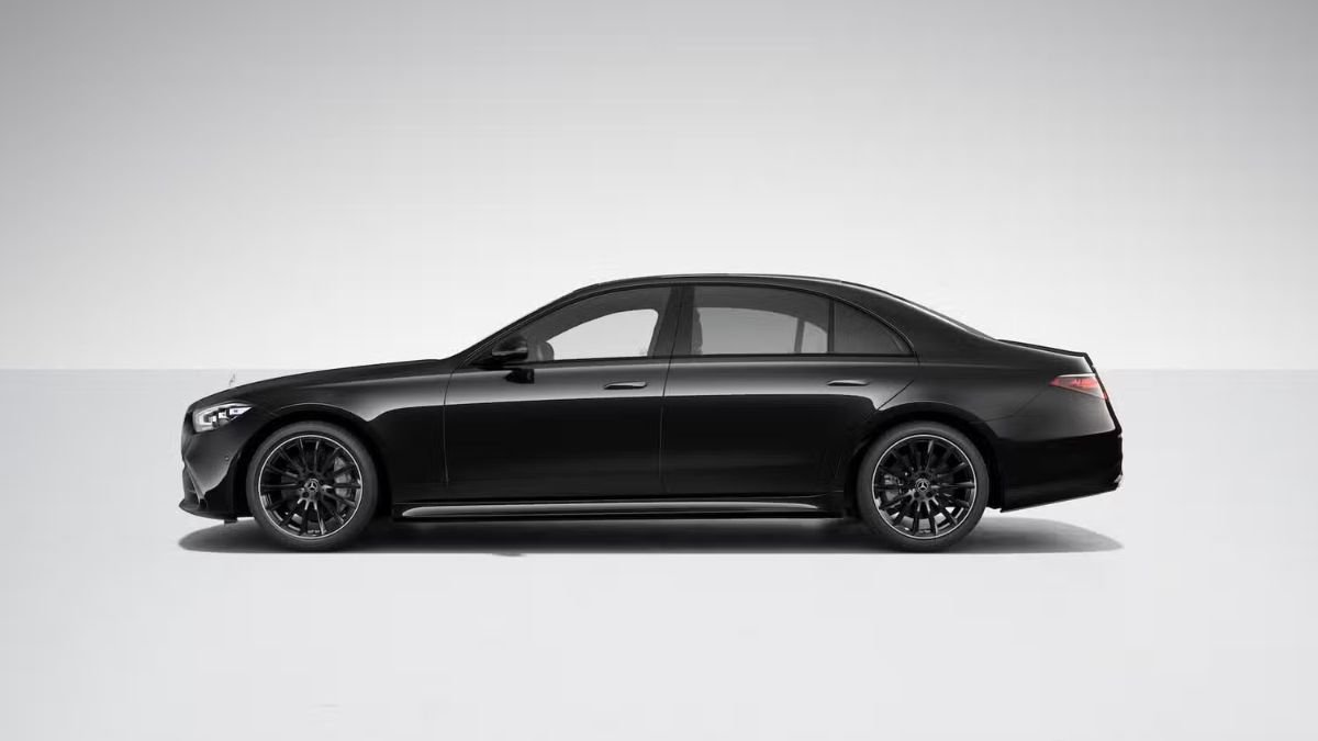 Mercedes-Benz S-Class 2026 Luxury Chauffeur Service Chicago